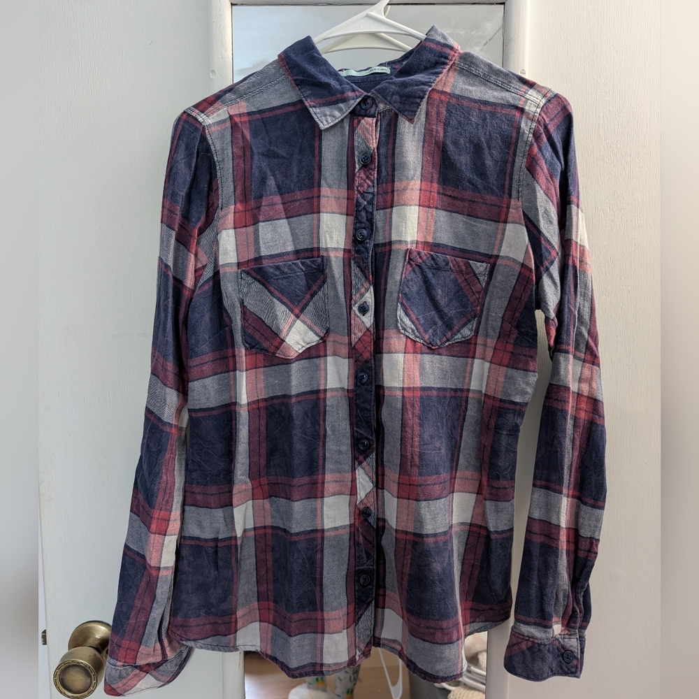 Maurices Plaid Button Down Women's Shirt Size Medium